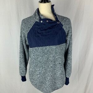 Fashionable Sweatshirt